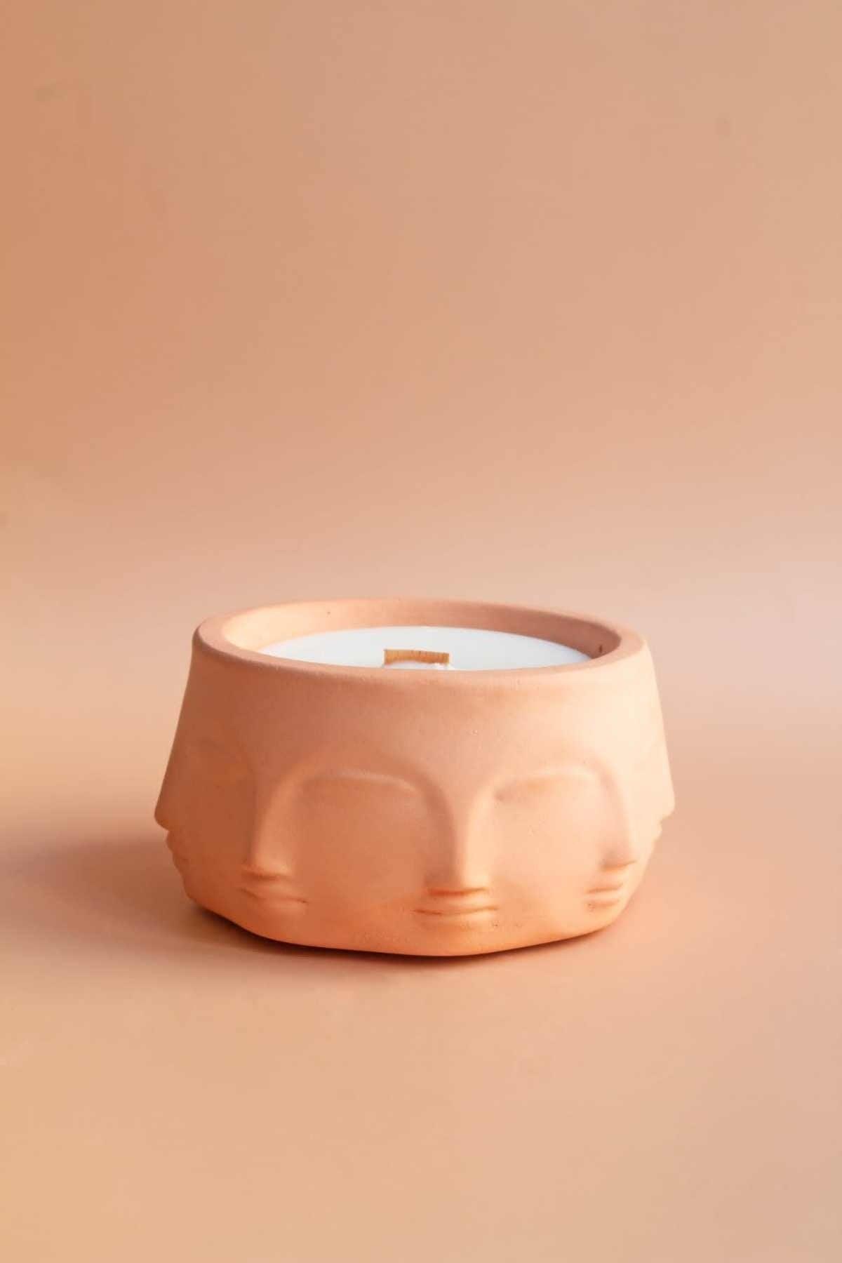 Mango Scented Wood Wick Face Model Soy Wax Candle - Swordslife