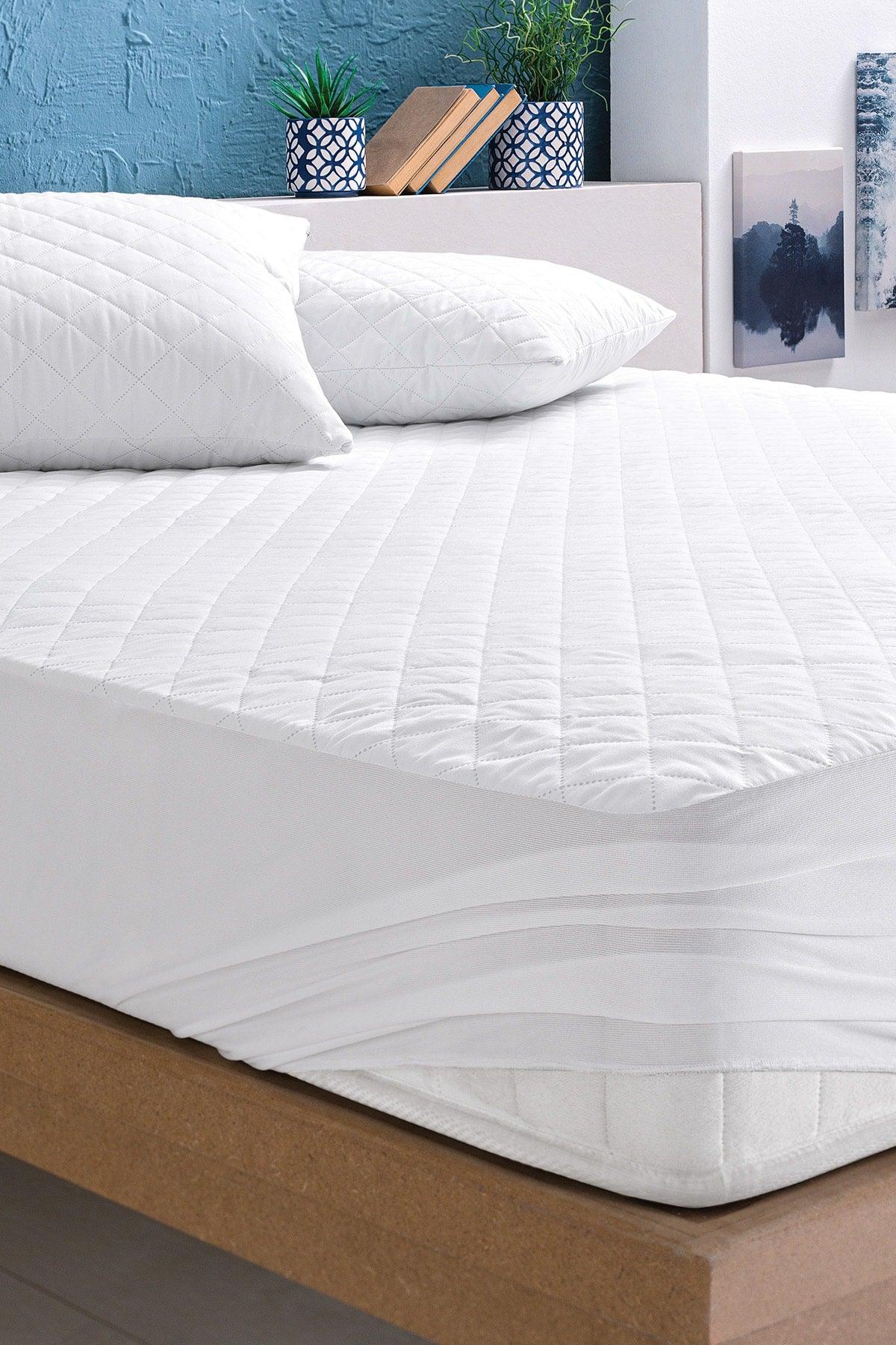 Frio Full Edge Liquid Proof Mattress - Swordslife