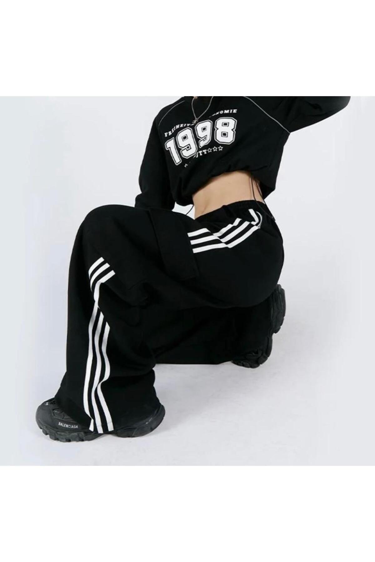 Three Striped Pocket Unisex Black Sweatpants - Swordslife