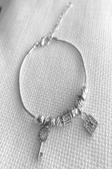 Women's Bracelet Dorica Silver Color Lock Key Zircon Detail Dorica Tarnish Bracelet