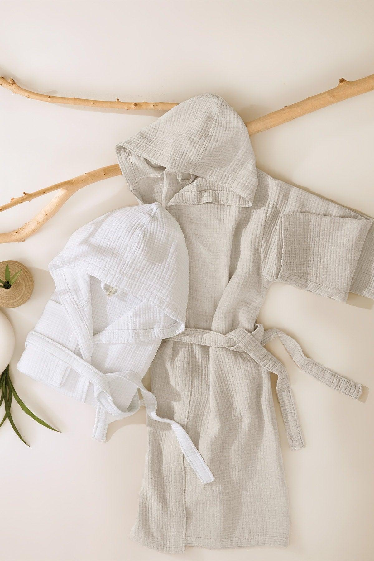 Hooded Muslin Bathrobe - White - Swordslife