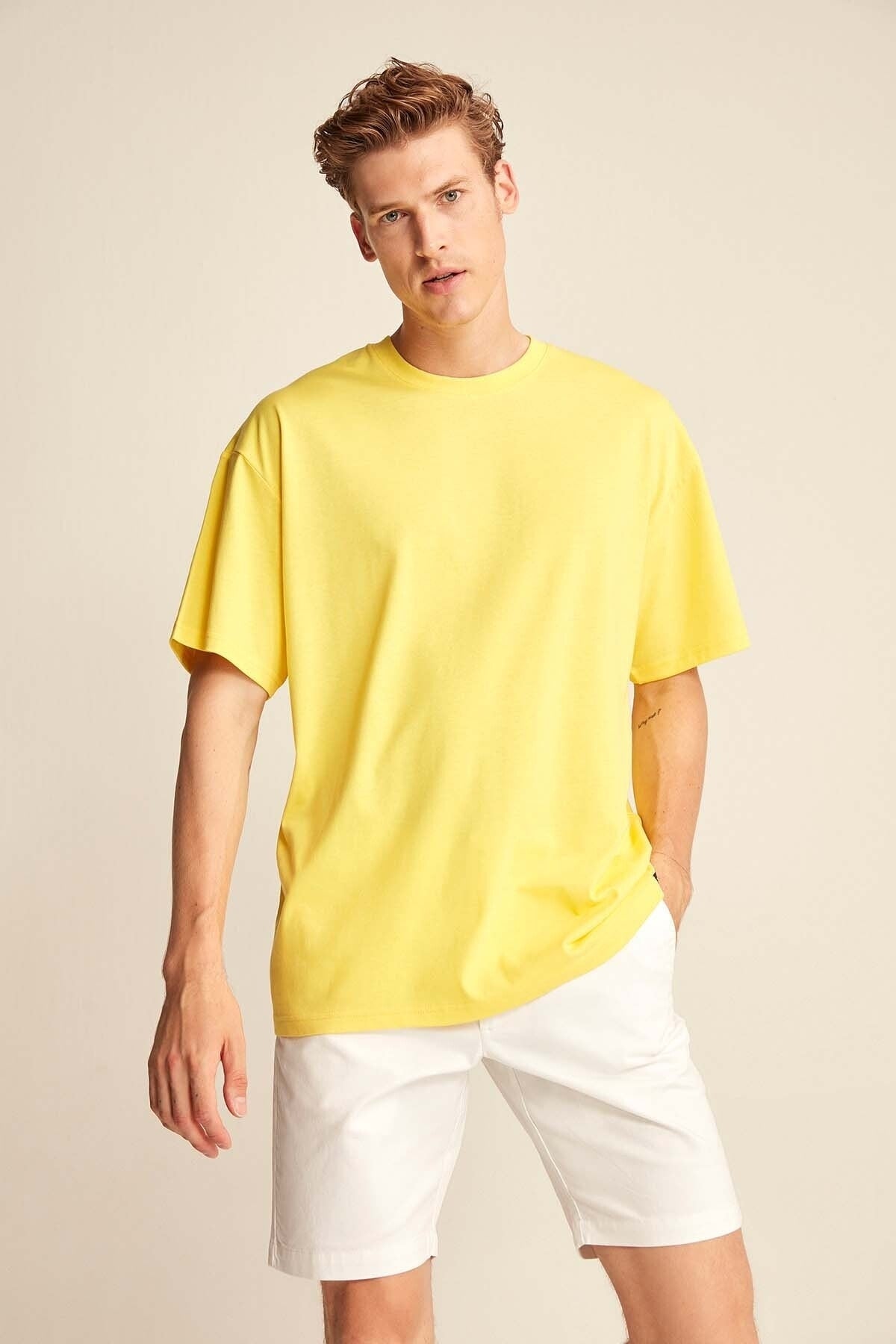 Jett Oversize Chick Yellow T-shirt