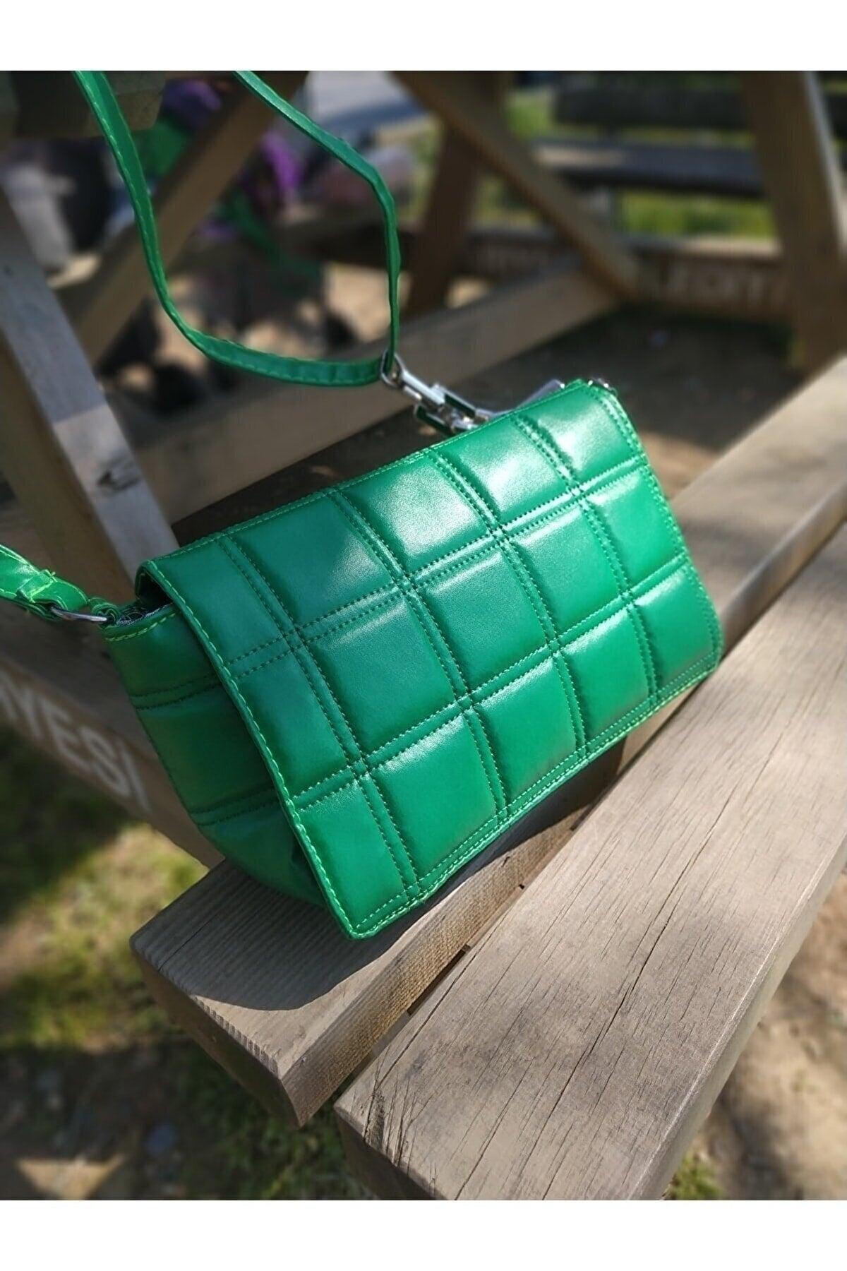 Women's Green Plastic Chain Shoulder Bag - Swordslife