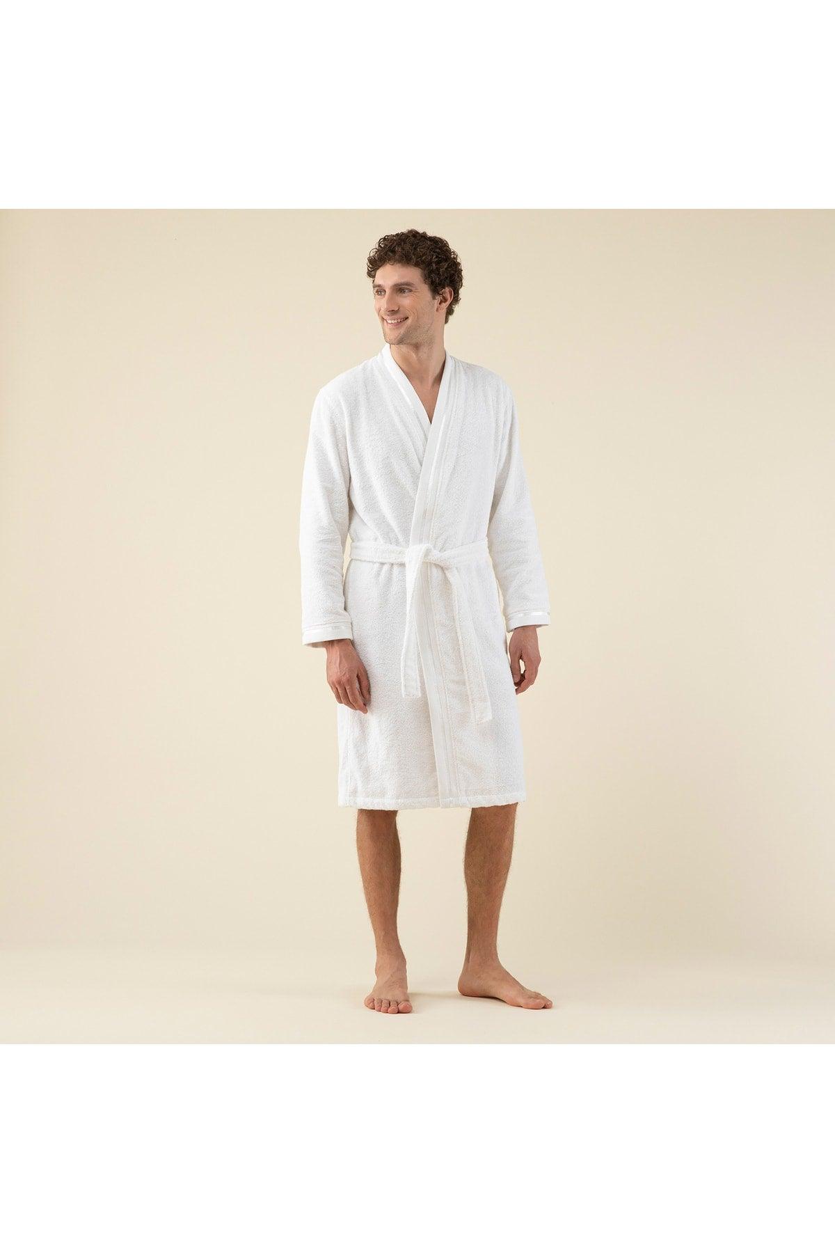 Chic Men's Bathrobe White - Swordslife