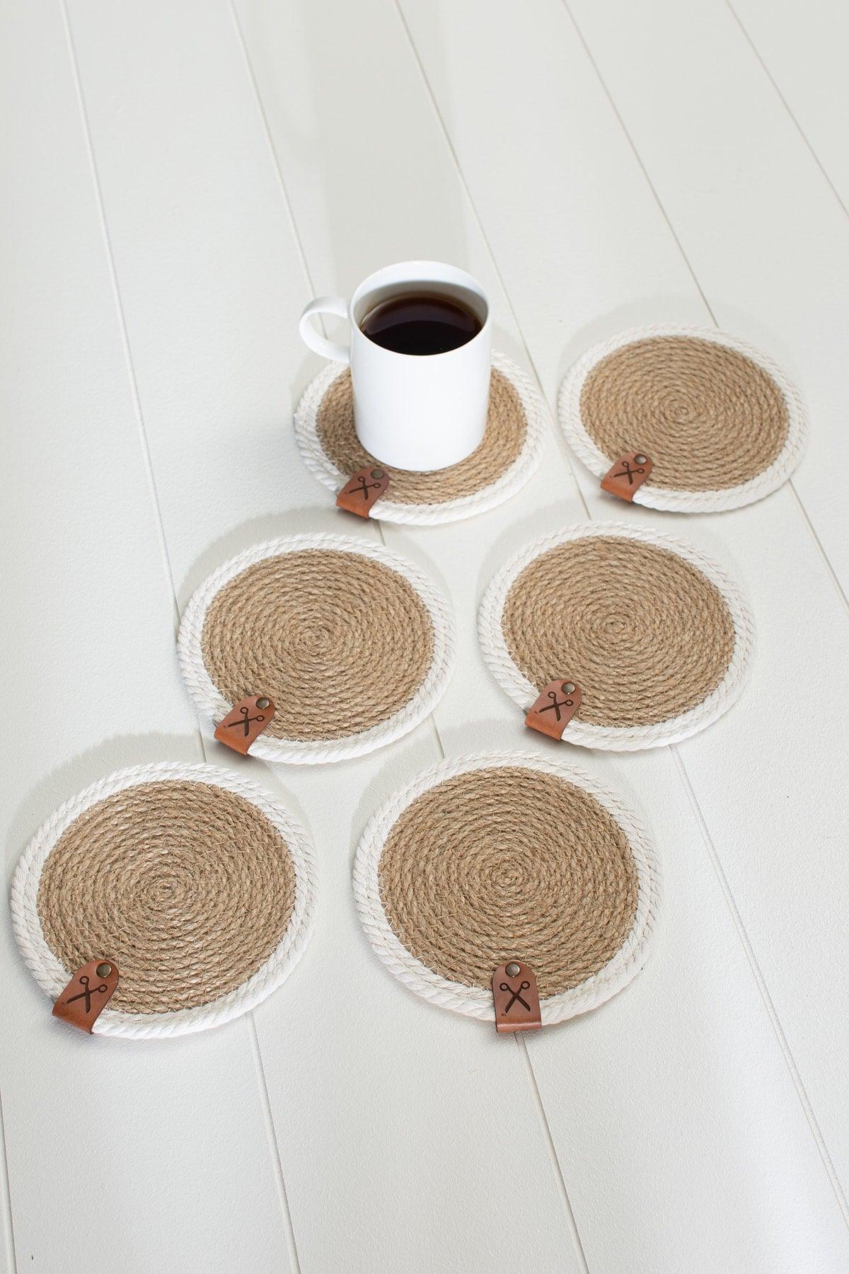 6 Pieces 13cm White Striped Jute Straw Weave Coaster Presentation Set - Swordslife