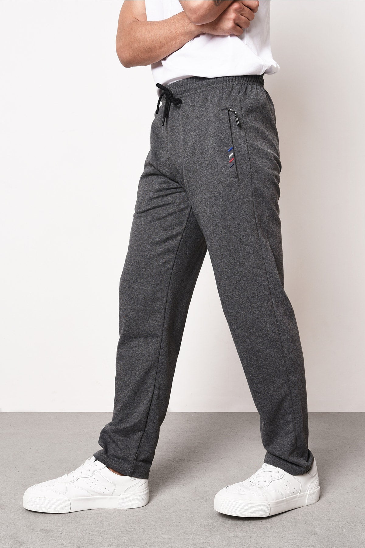Anthracite Men's Zipper Pocket Embroidery Detail Straight Leg Relaxed Cut Sweatpants