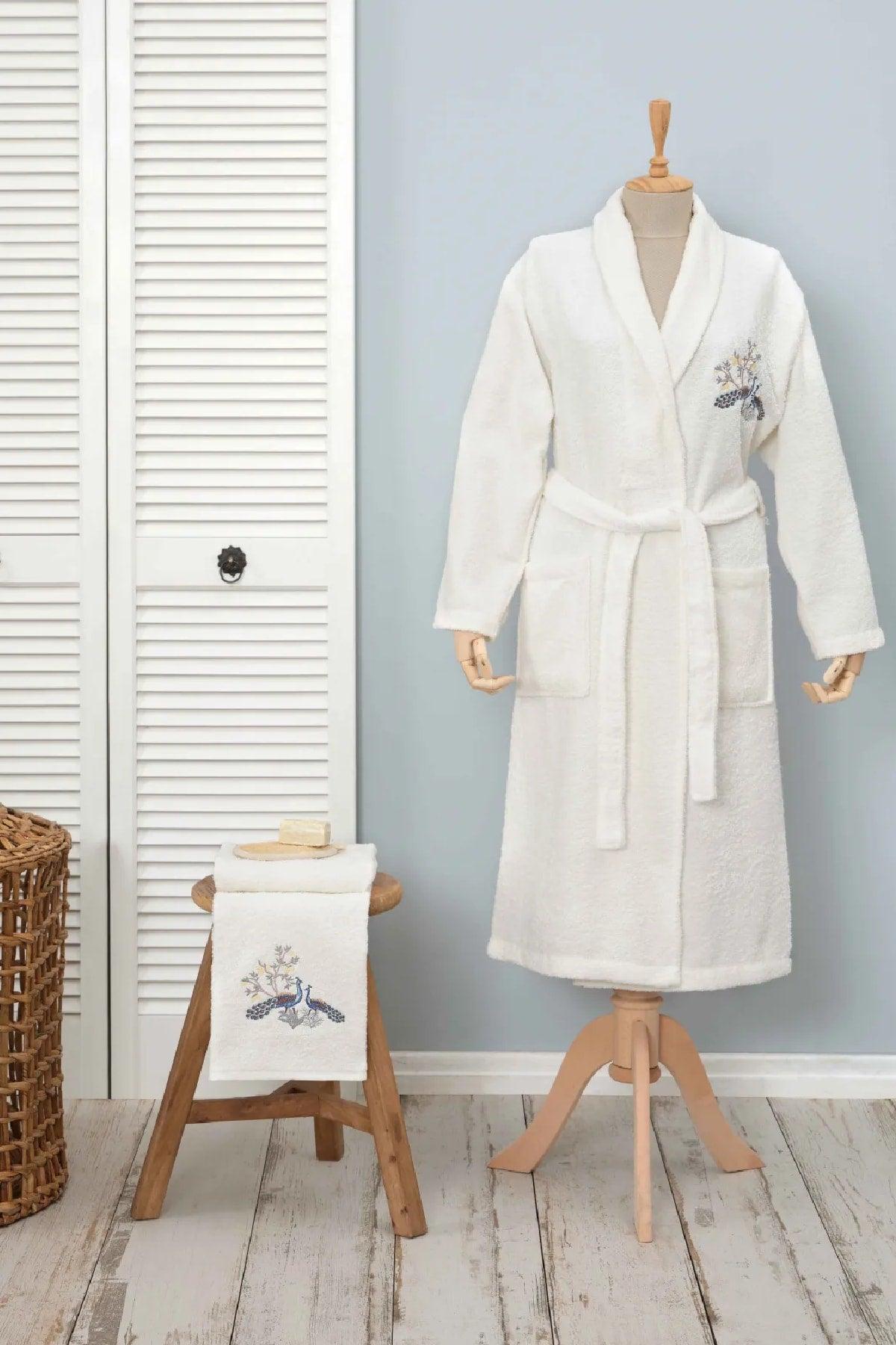 Dina Women's Bathrobe Set S/m - Swordslife