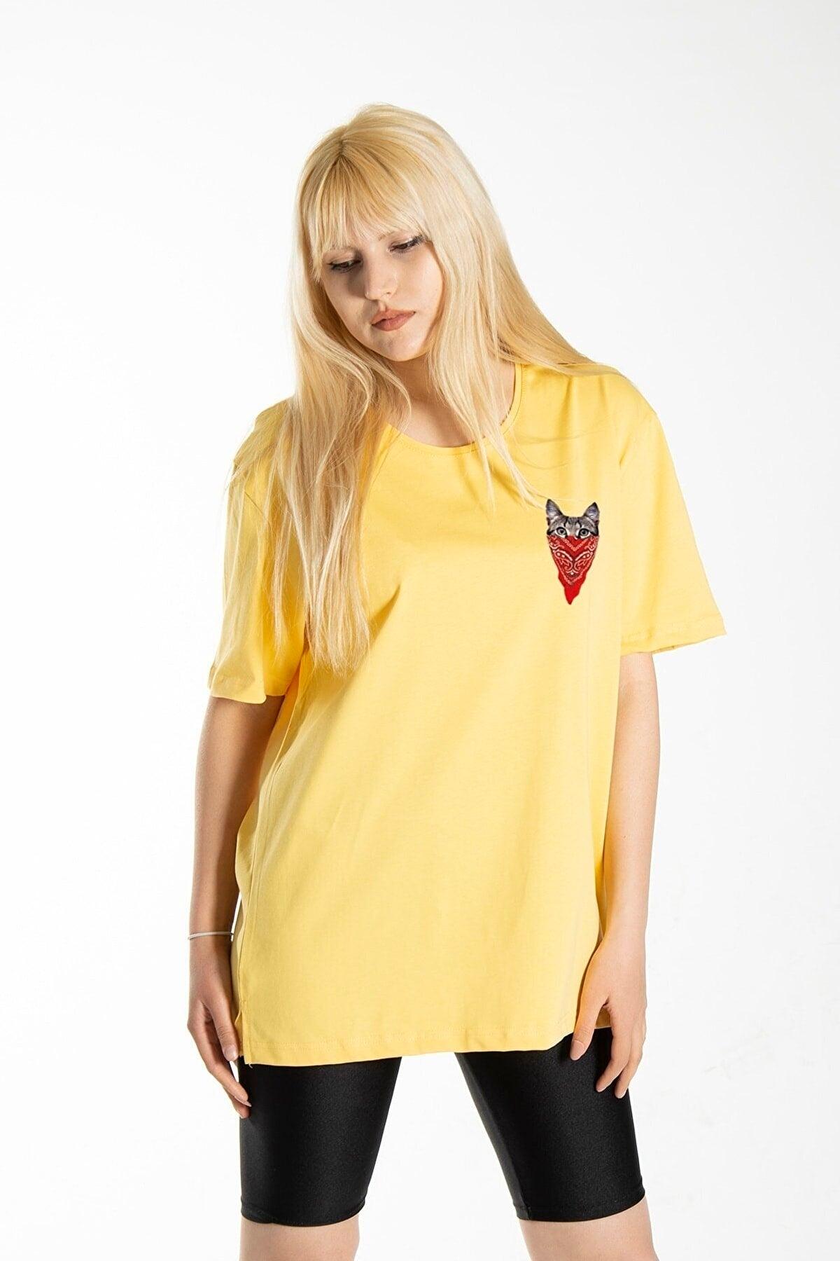 Women's Yellow Front Masked Cat Printed Crew Neck Oversize Cotton T-shirt - Swordslife