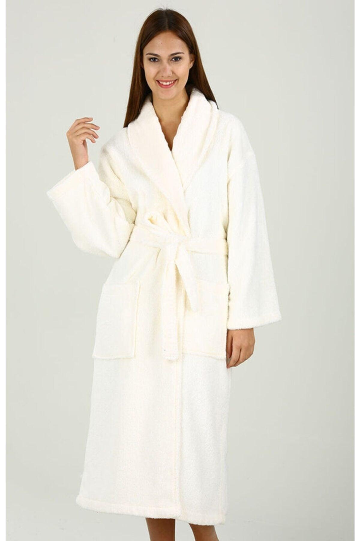 Classic Imperial Salyaka Bathrobe Size Xxxl Cream - Swordslife