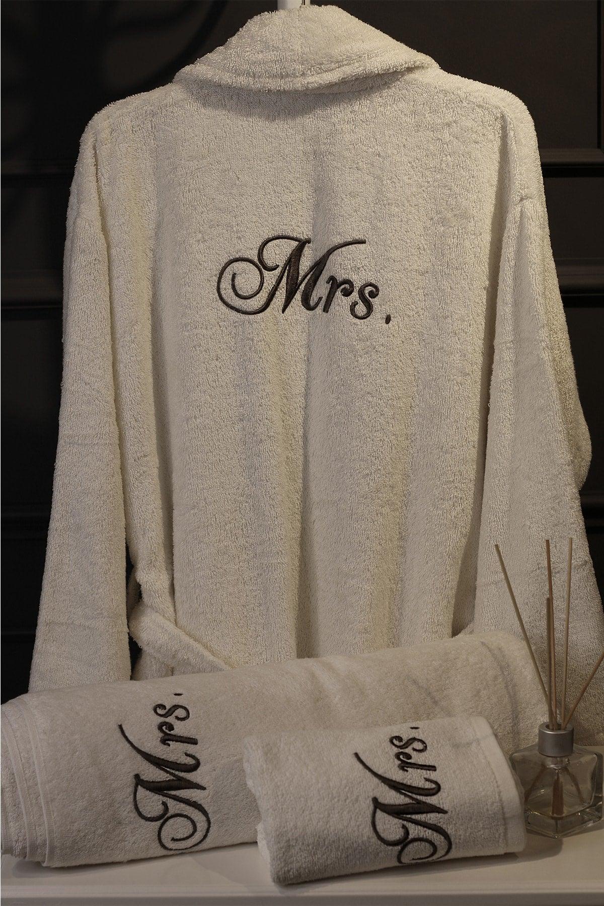 Dowry Bathrobe Set Jqr - Swordslife