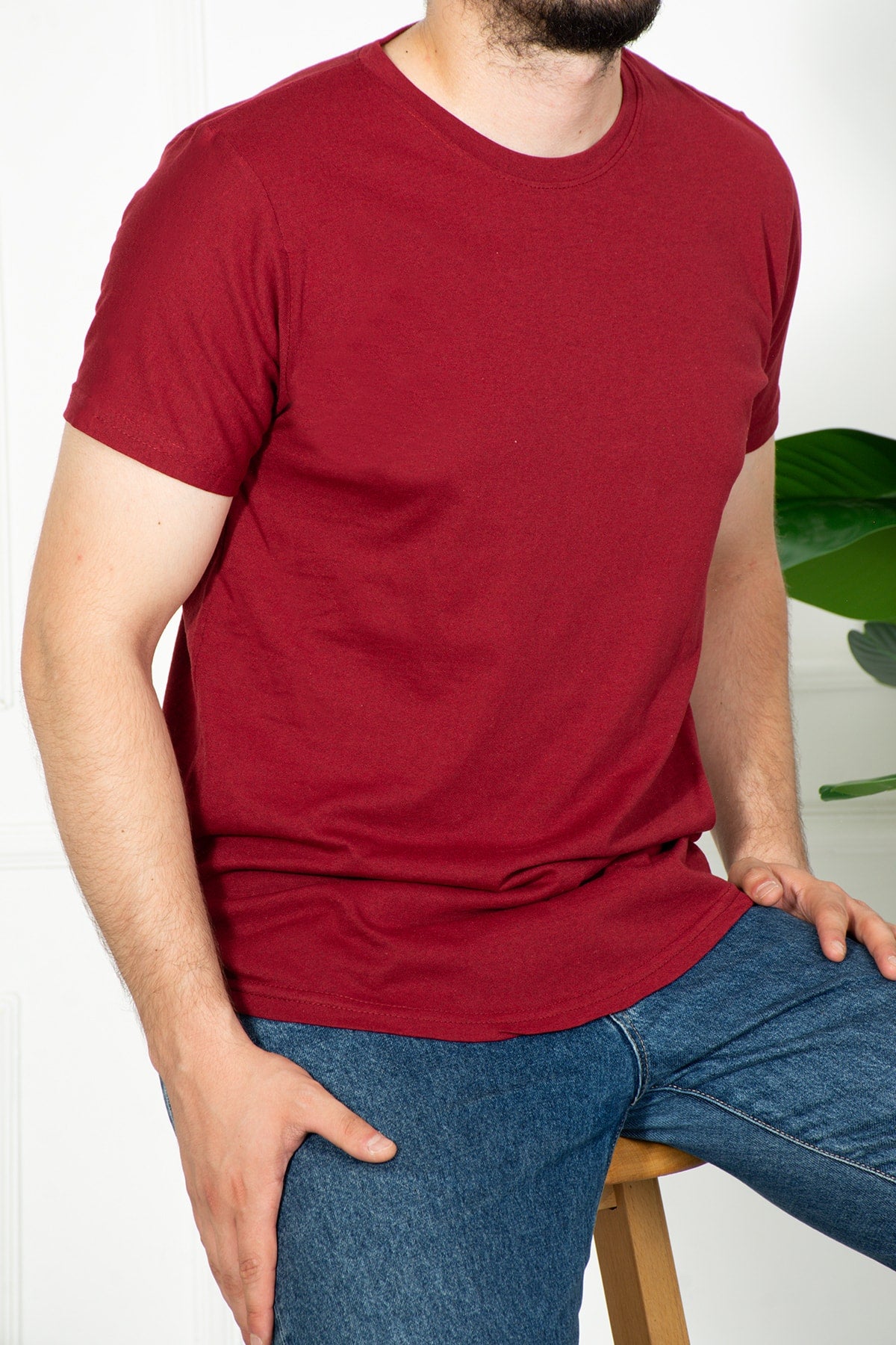 White Men's Claret Red Slim Fit Tshirt 1000