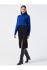 Black Straight Cut Normal Waist Floral Patterned Knitted Skirt - Swordslife