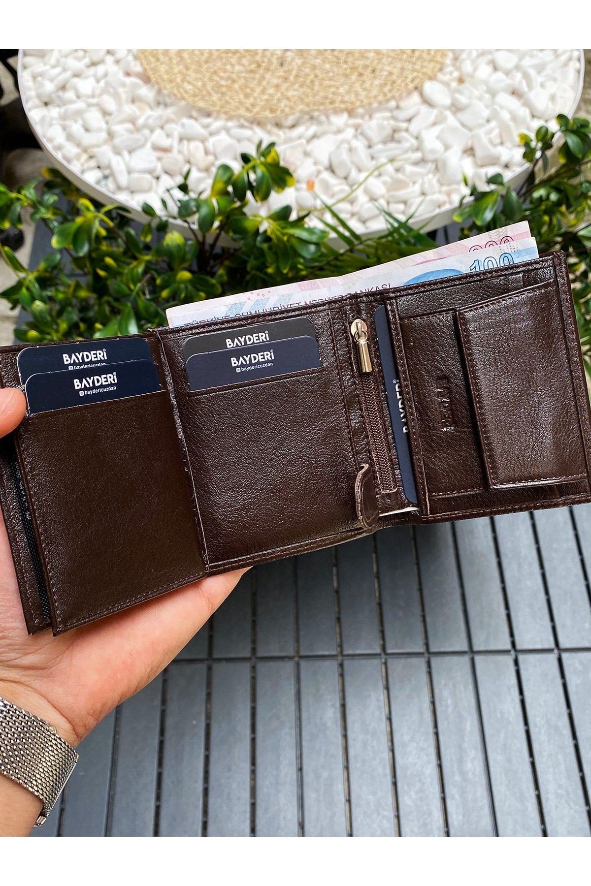 Genuine Leather Handy Brown Men's Wallet With Coin Holder