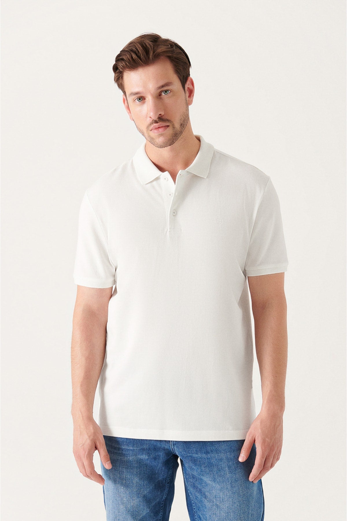 Men's White 100% Cotton Breathable Standard Fit Normal Cut Polo Neck T-shirt E001004