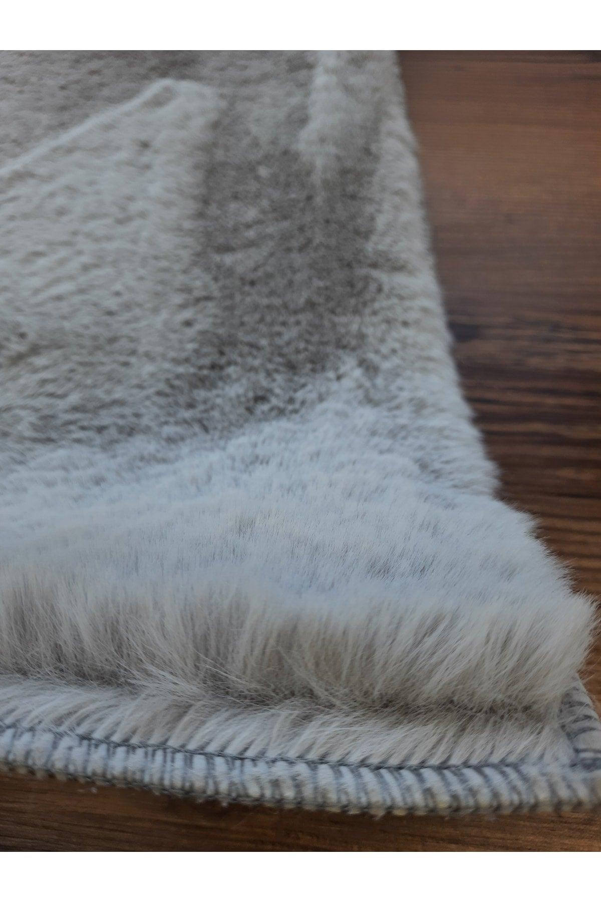 Rabbit Rabbit Feather Gray 2 Pcs Bath Mat Set Non-Slip Leather Based Soft Closet Set - Swordslife