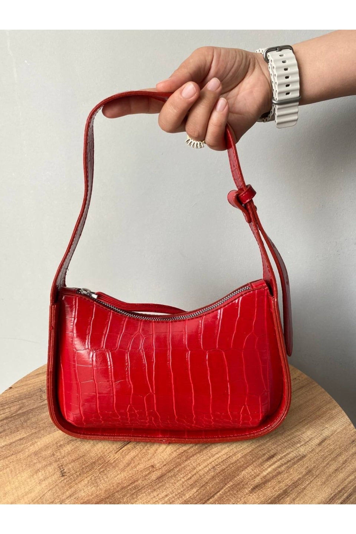 Red Women's Crocodile Baguette Bag