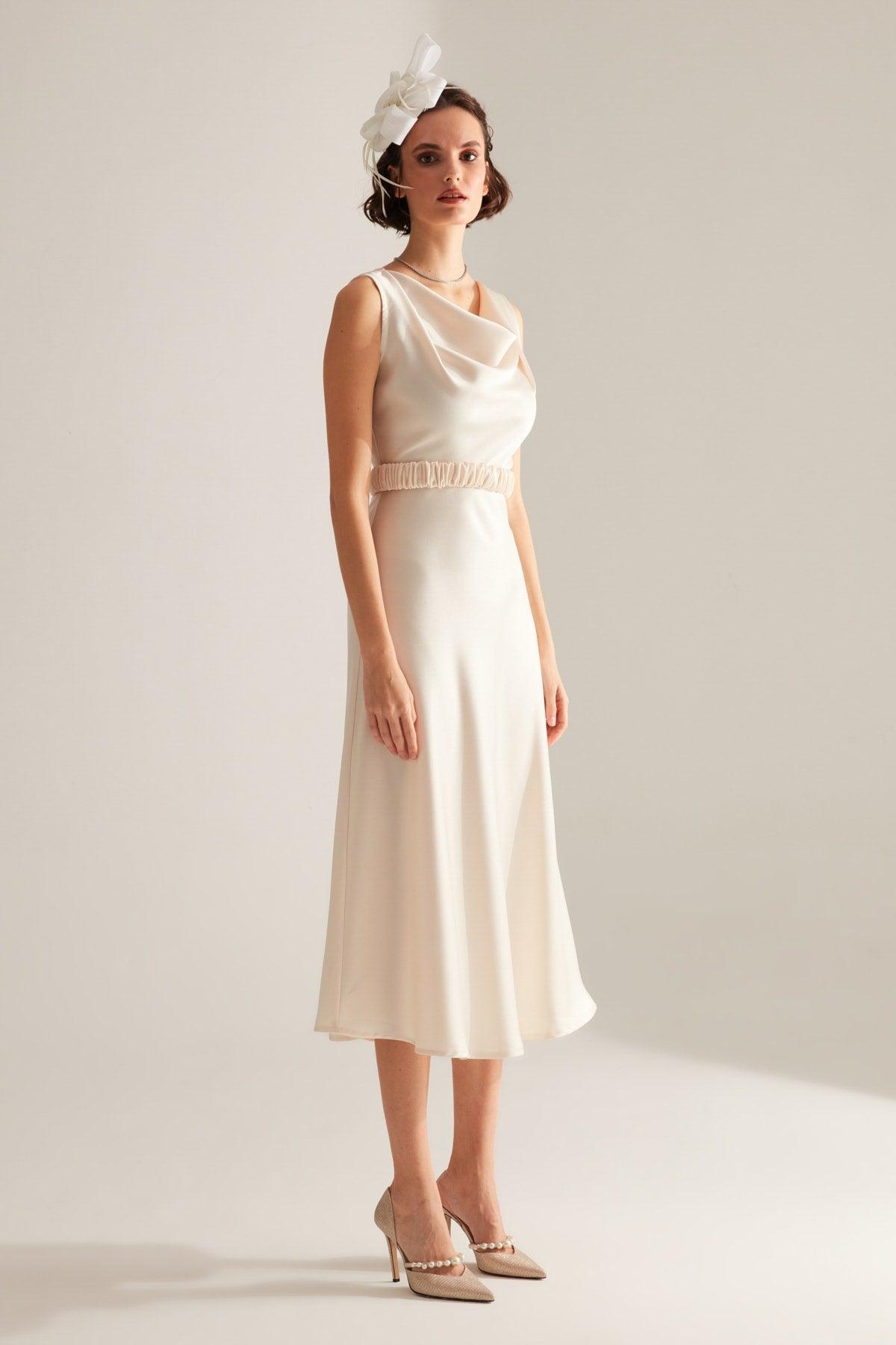 Marina Sleeveless Plunging Collar Flared Skirt Ecru Engagement Dress - Swordslife