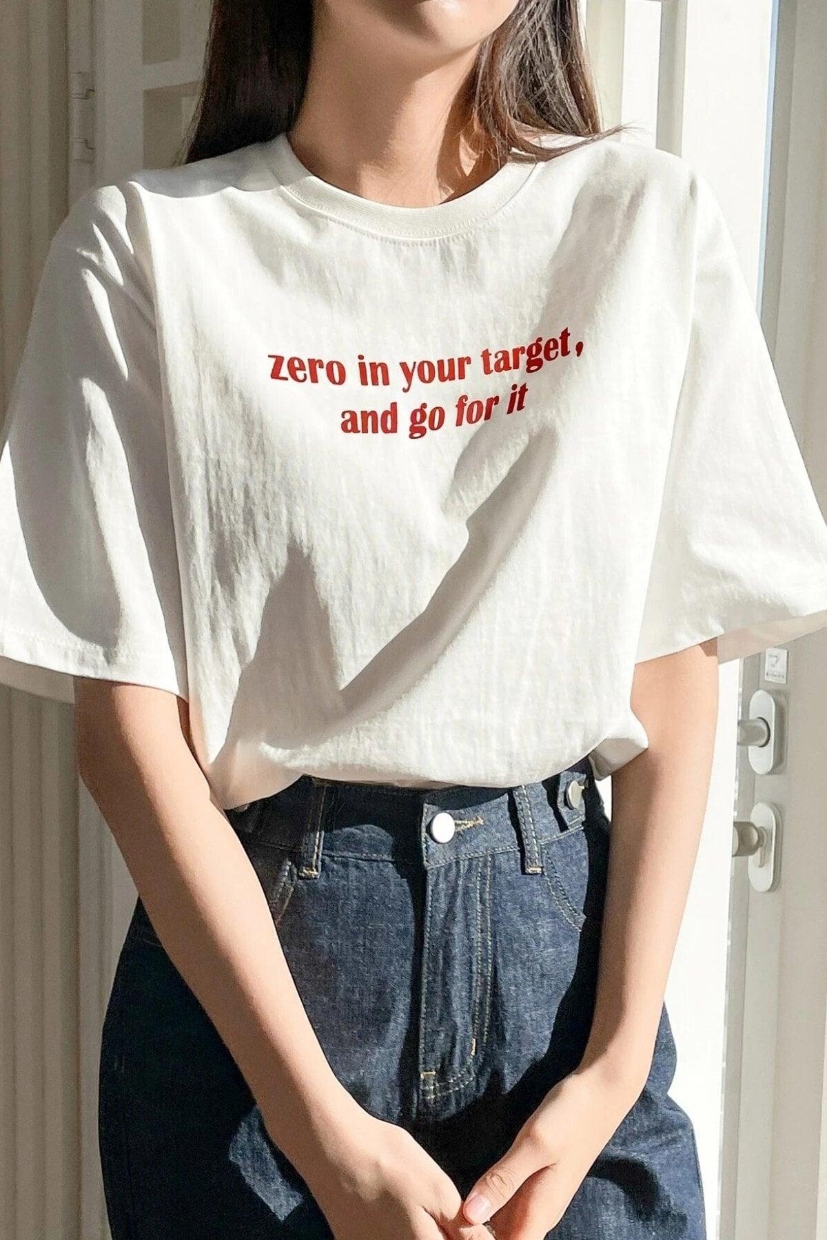 Unisex White Zero In Your Printed Oversize T-shirt - Swordslife