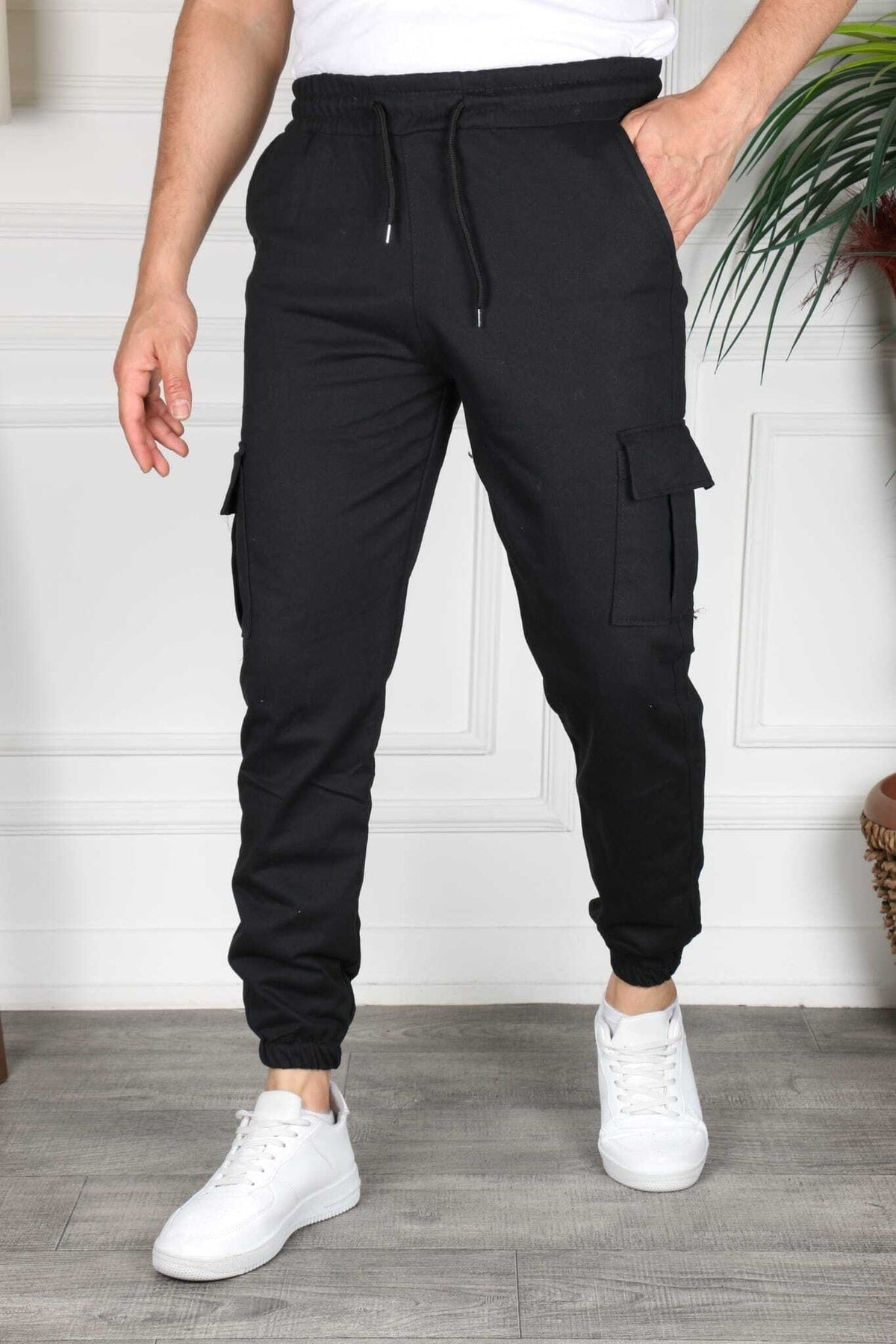 Cargo Pocket Sweatpants