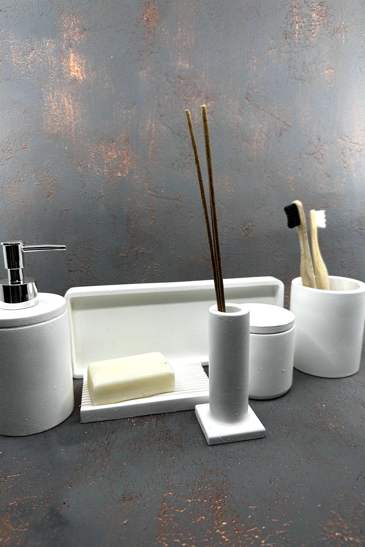 White Concrete Bathroom Set - Swordslife