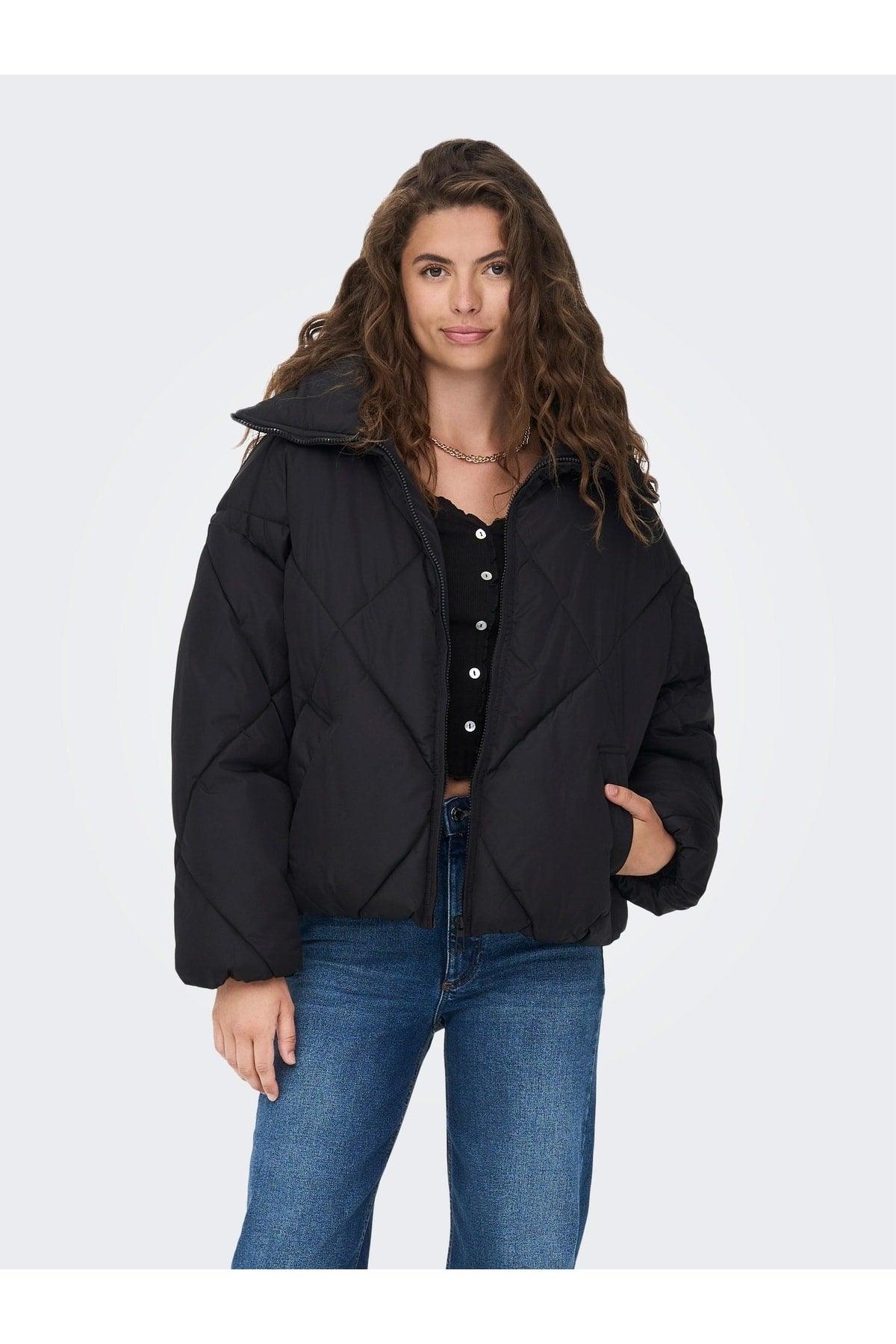 Tamara Short Quilted Jacket Cc Otw Women's Black Coat 15242558-02 - Swordslife