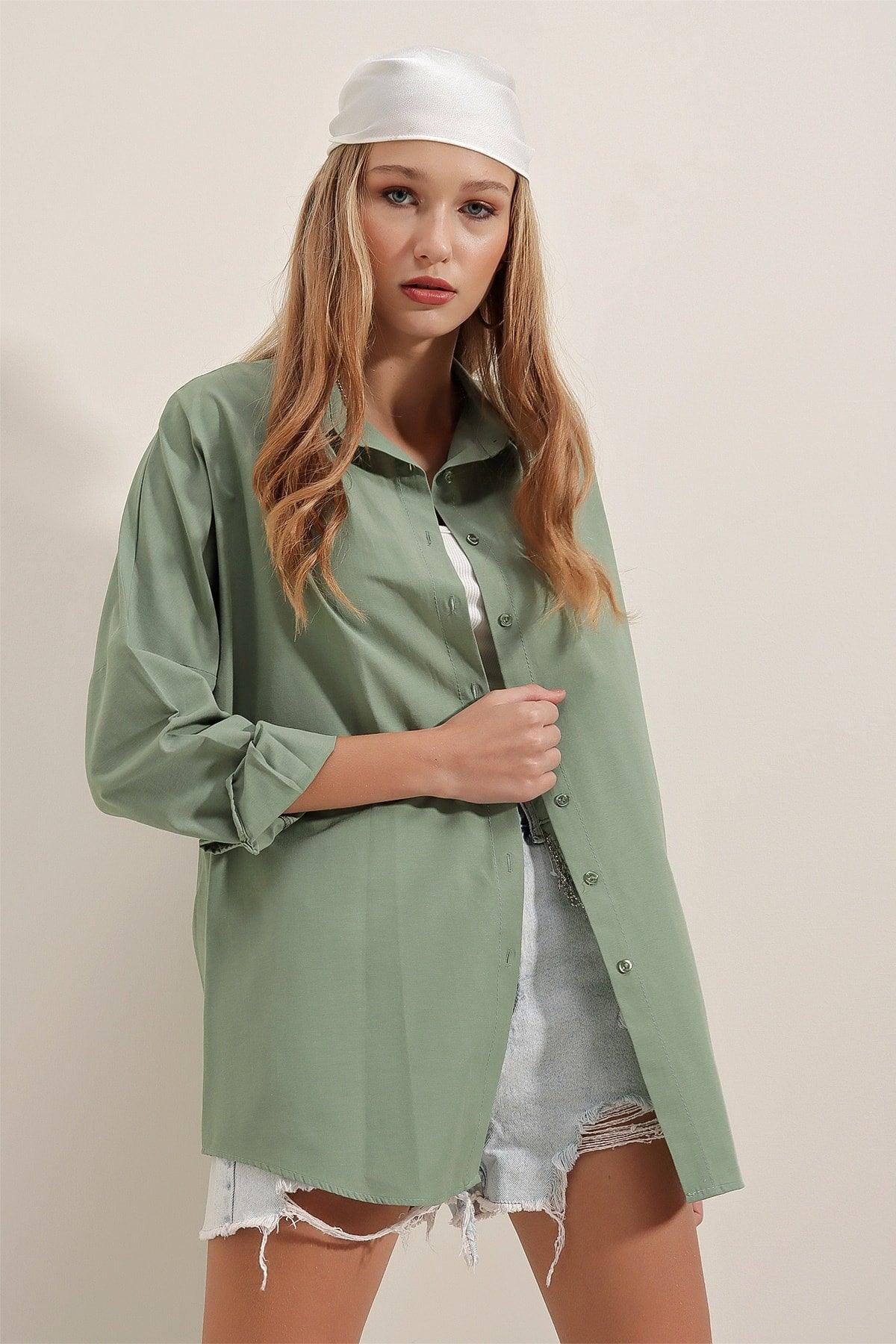 3900 Oversize Long Basic Shirt - Khaki - Swordslife