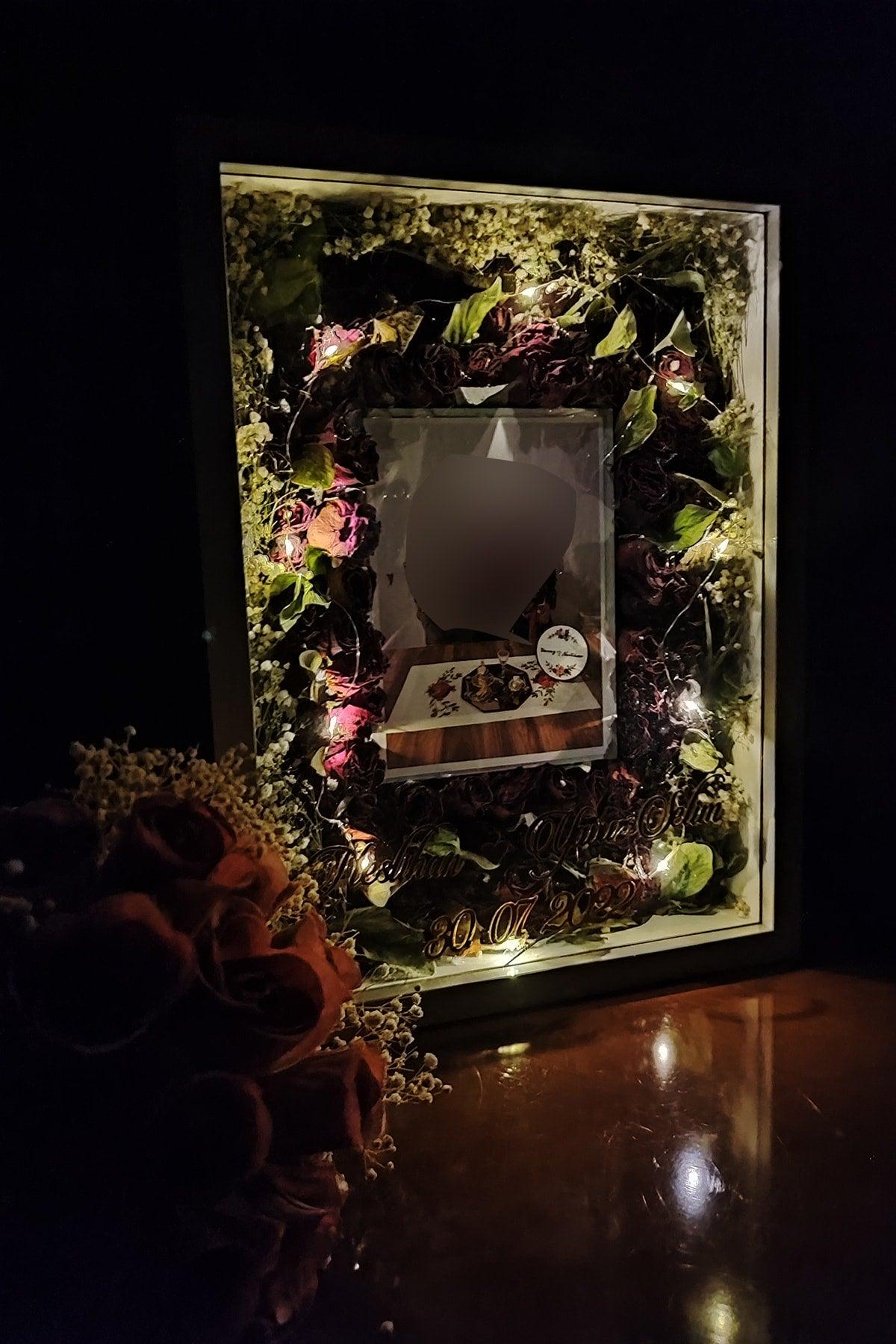 30x40 Cm Led White Rose Memory Frame! Led Photo Frame! Rose Memorial Frame-hkm Trade - Swordslife