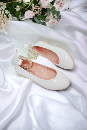 Girl'S Pearl Flat Ballet White Patent Leather