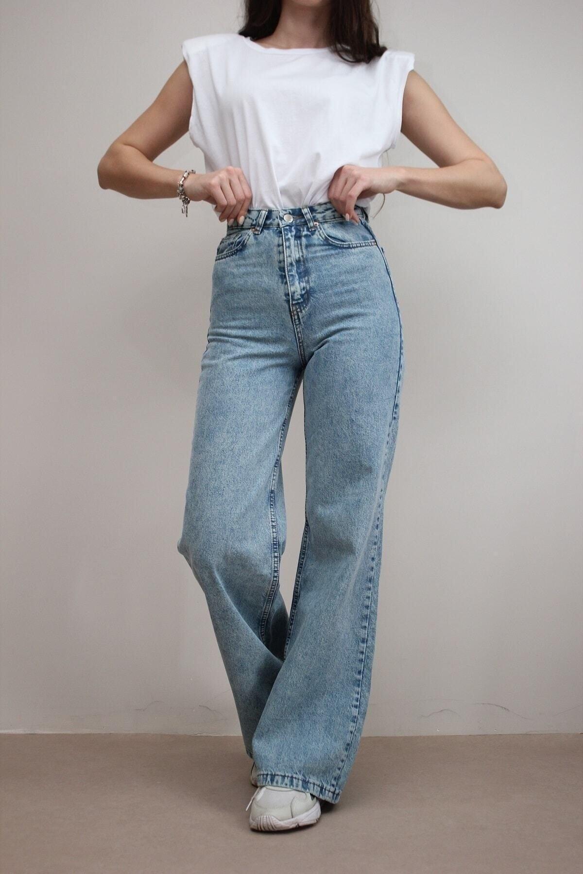 Naomi Light Blue Snow Wash Super High Waist Wide Leg Denim Jeans - Swordslife