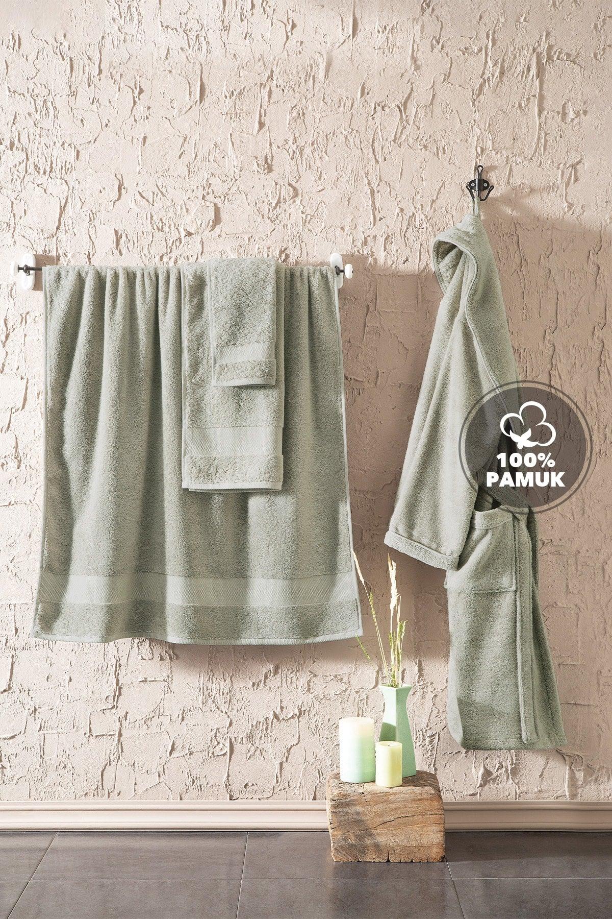 Essentials Bathrobe - Nile Green (s/m) - Swordslife