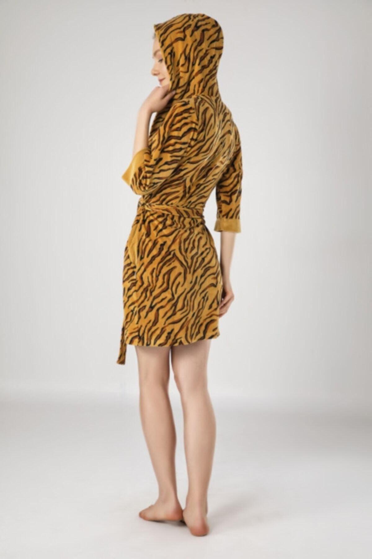 Women's Mustard Zebra Pattern Bamboo Cotton Dressing Gown - Swordslife