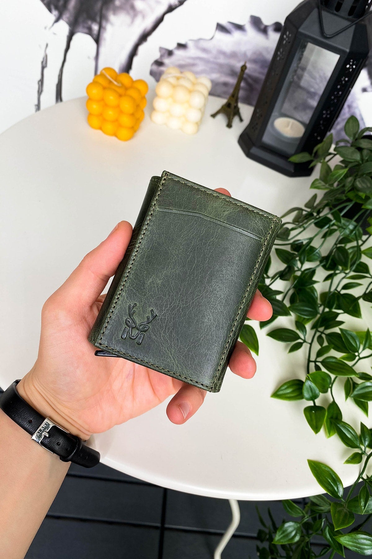 Pescol - Green Smart Card Holder / Wallet with Genuine Leather Rfid Protected Mechanism, Top Level Craftsmanship