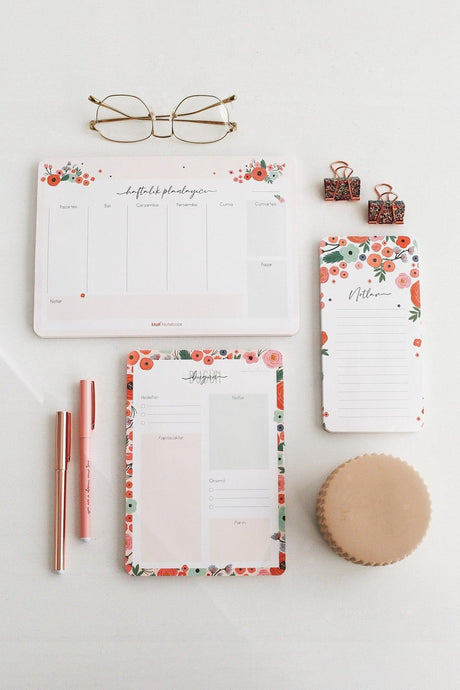 3 Piece Desktop Planner Set Flowers