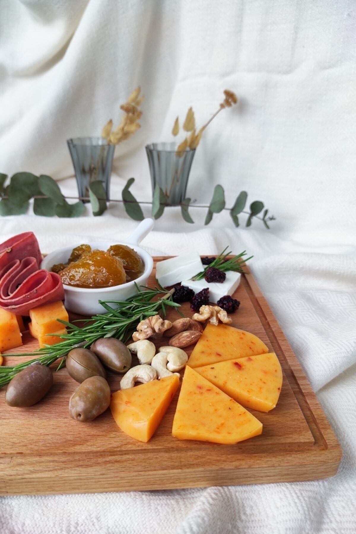 Natural Wooden Cheese And Serving Plate Rectangle Beech Wood