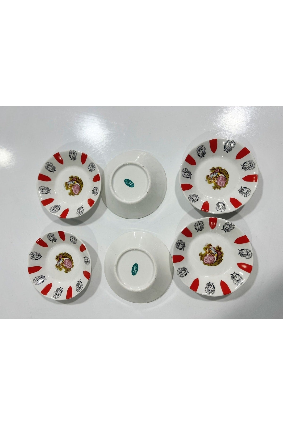 Porcelain Red Coffee Tea Plate 12 Pieces Plate