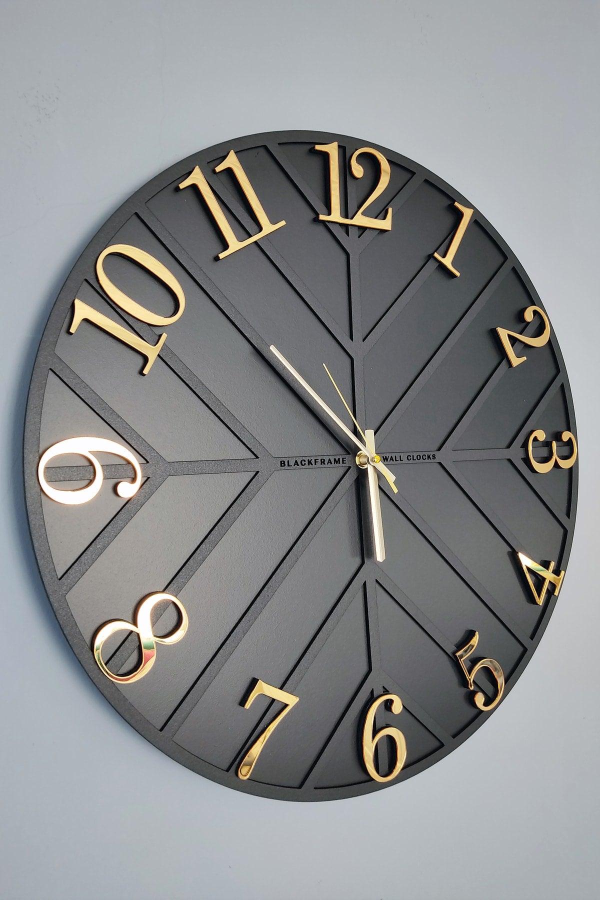 - Diagonal Lines - Black & Gold - 50cm Wall Clock