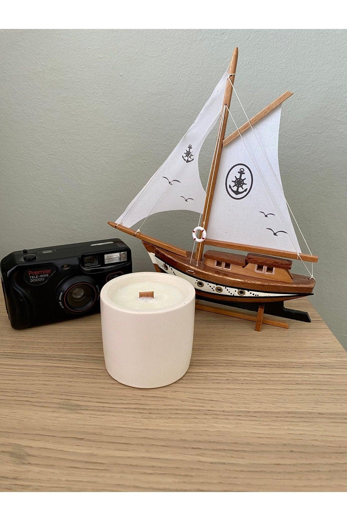 Coconut Scented, Wheat Color Soy Candle with Wood Wick in Decorative Concrete Container - Swordslife