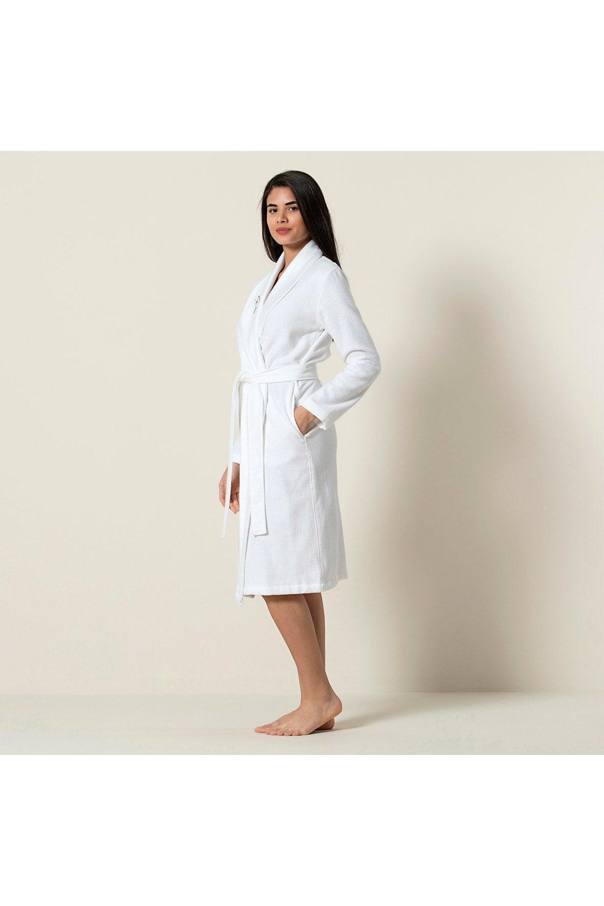 Arnau Women's Bathrobe White - Swordslife