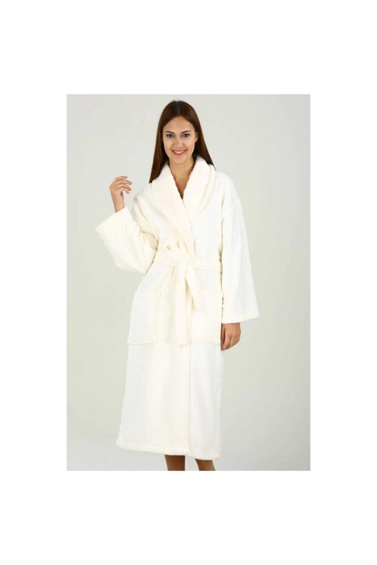 Classic Imperial Salyaka Bathrobe Size Xxxl Cream - Swordslife