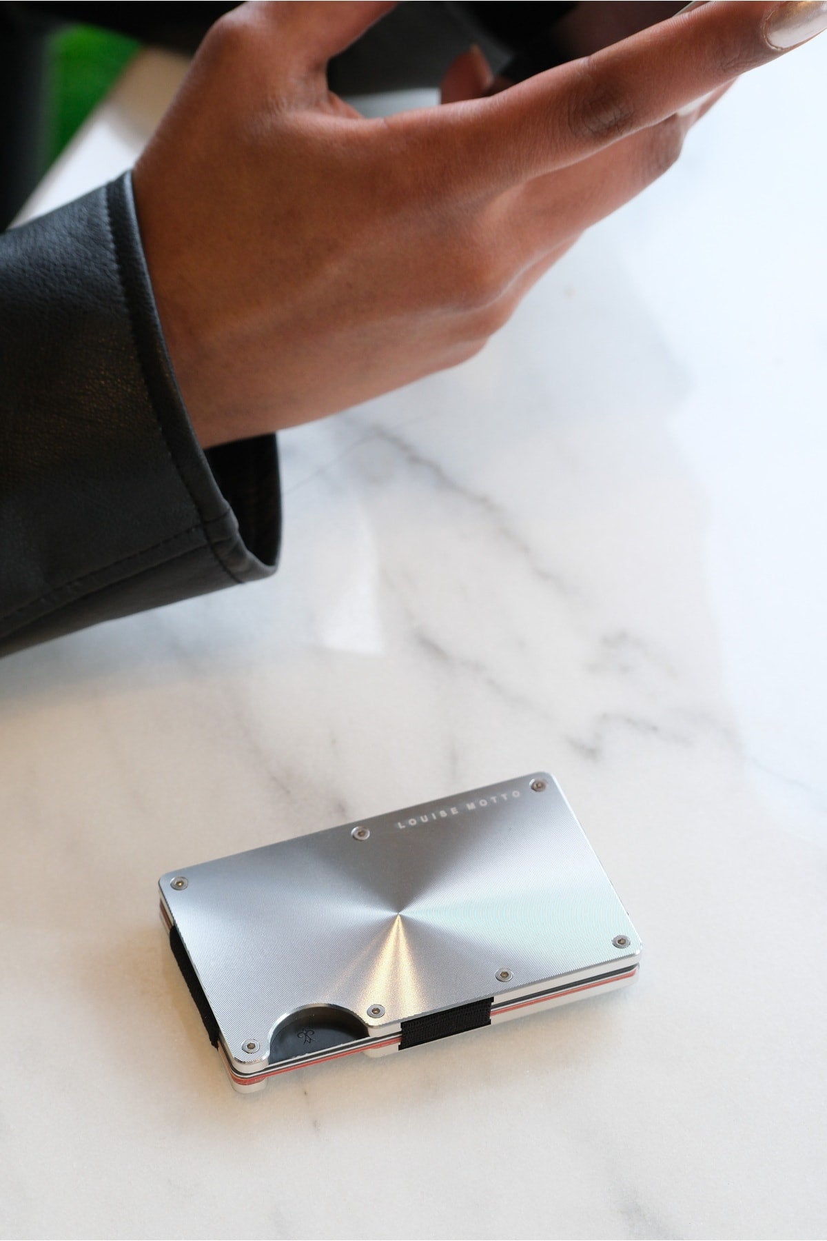 New Generation Minimalist Wallet & Card Holder