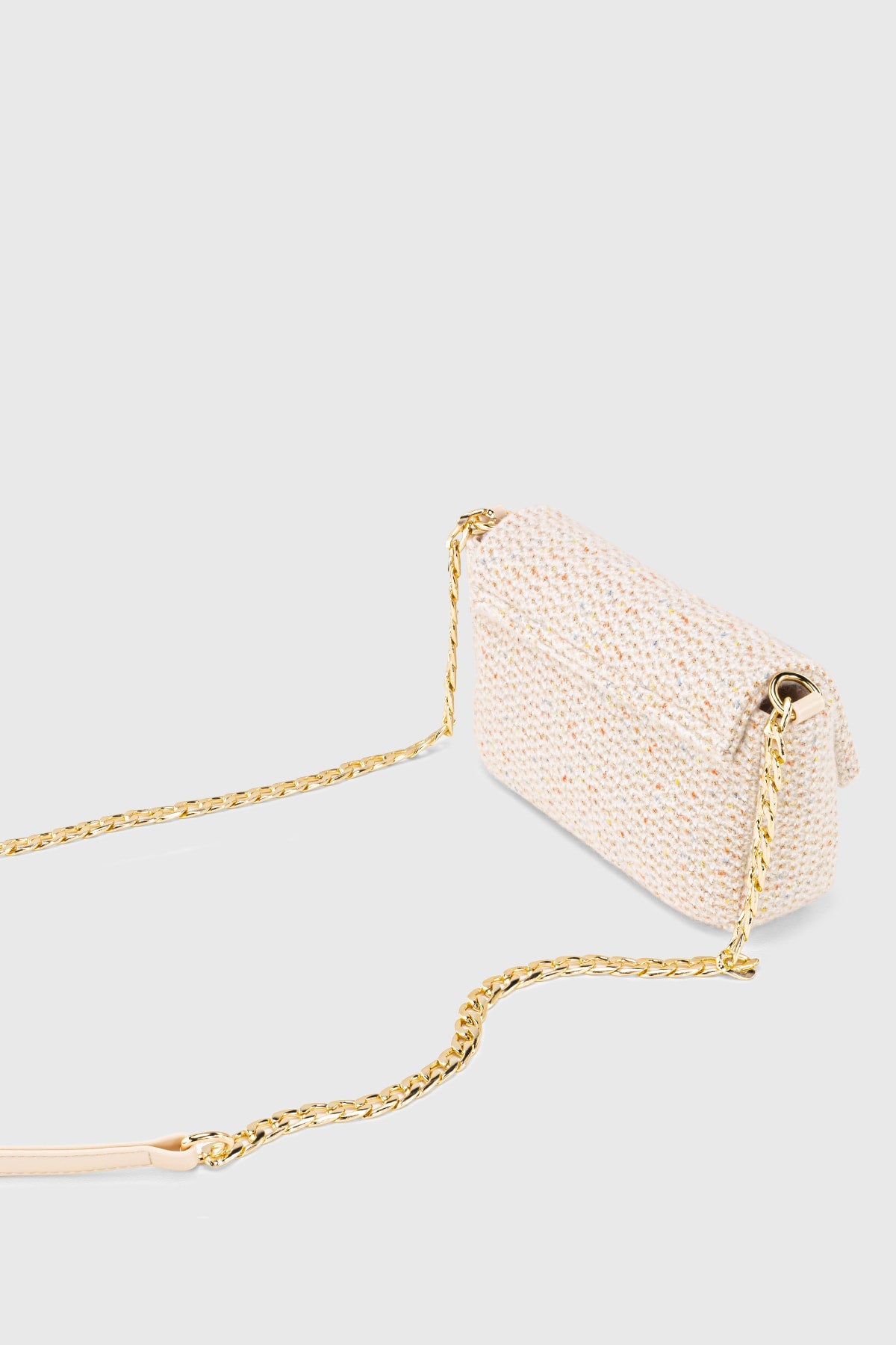 Women's Tweed Cream Chain Magnet Closure Crossbody Bag 225