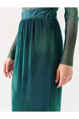 Dark Green Wide Cut Pattern High Waist Pleated Mesh Skirt - Swordslife