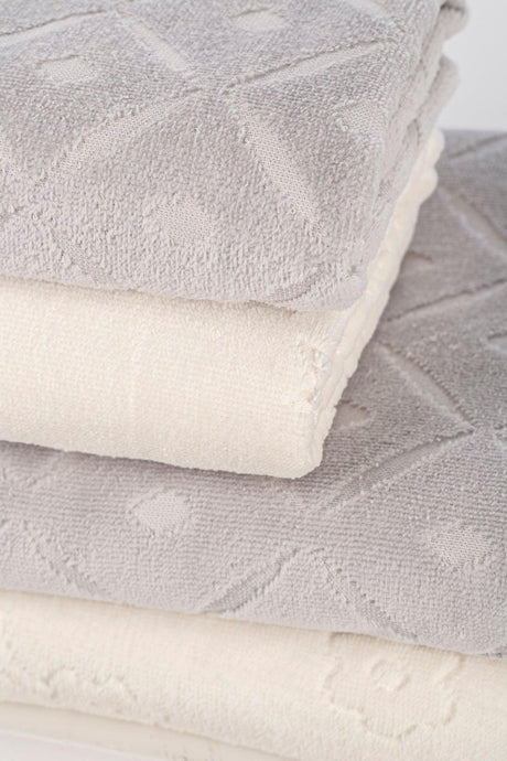 Mayra Velvet Towel Set - Swordslife