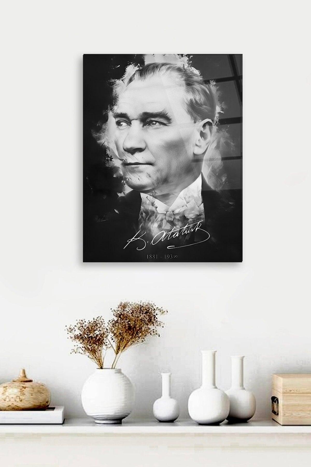 Atatürk Portrait Glass Painting - Swordslife