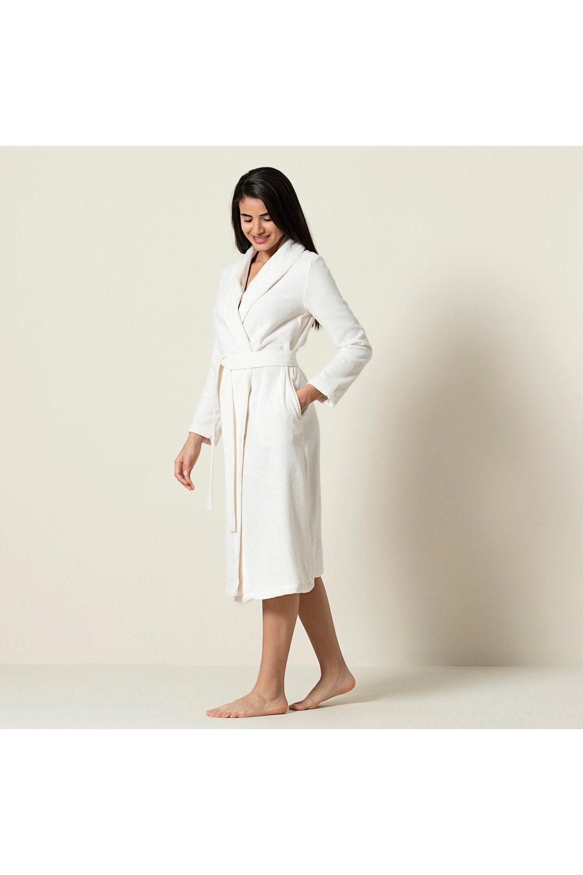 Kael Women's Bathrobe Ecru - Swordslife