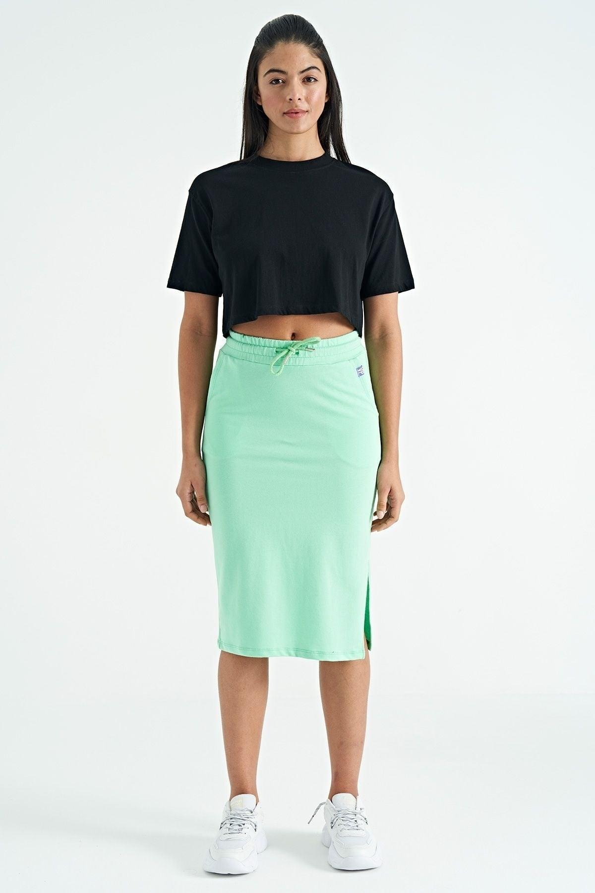 Water Green Side Slit Detailed Pocket Detailed Knee Length Women's Pencil Skirt - 02275 - Swordslife