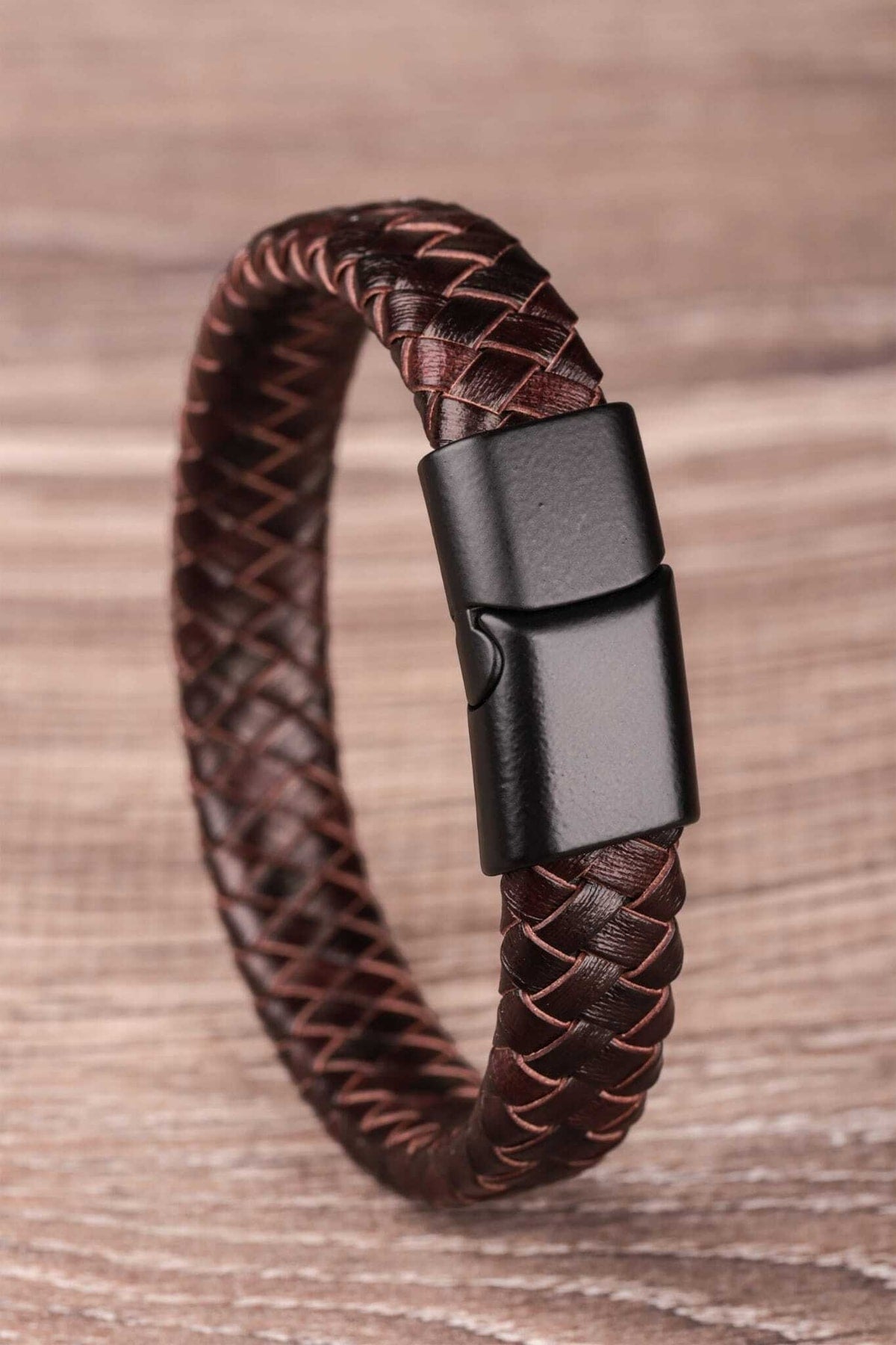 Magnet Genuine Leather Bracelet