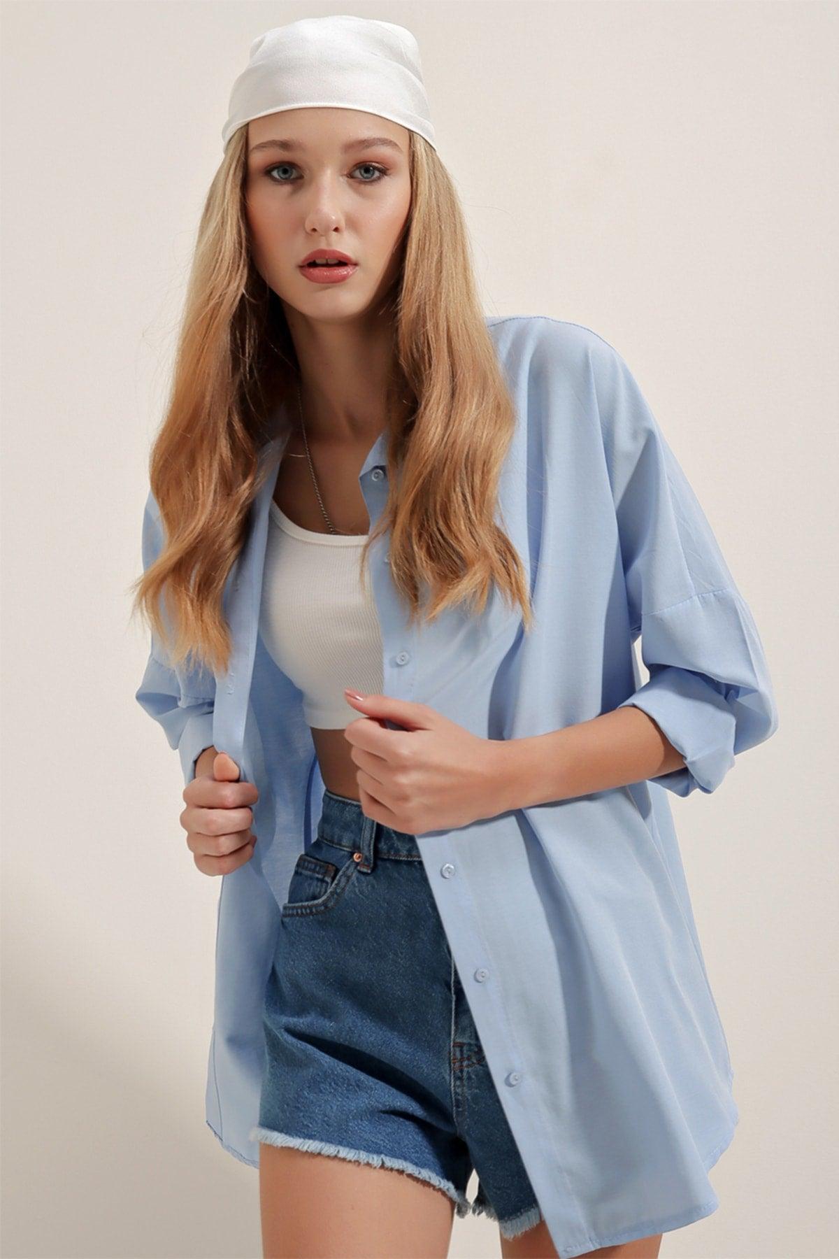 3900 Blue Oversize Long Basic Shirt - Swordslife