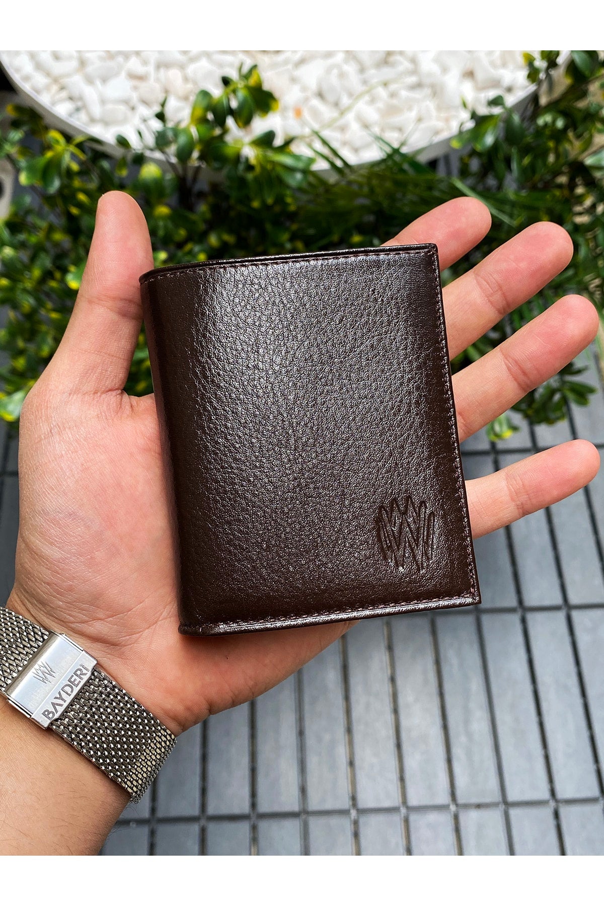 Genuine Leather Handy Brown Men's Wallet With Coin Holder