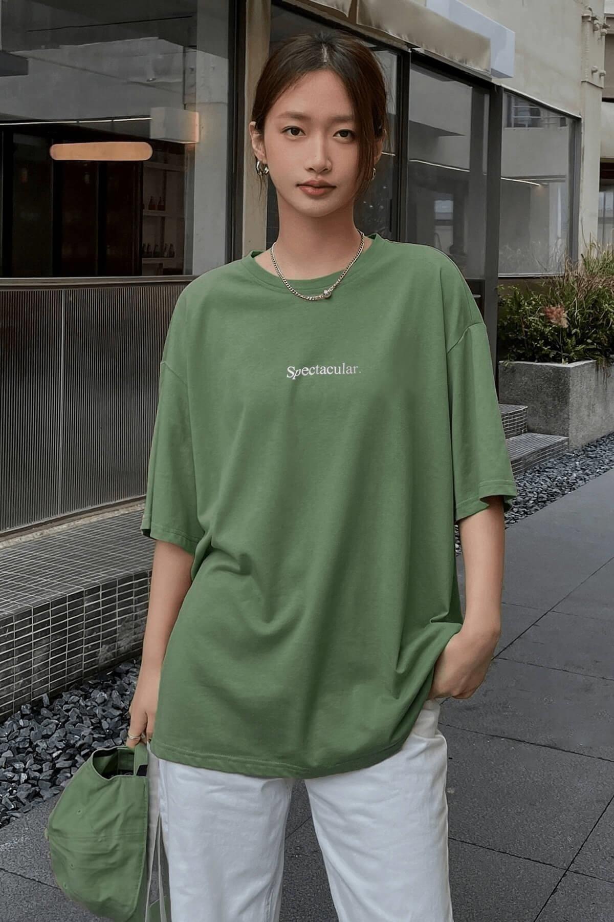 Spectacular Light Green Oversize Salas Boyfriend Women's T-shirt - Swordslife